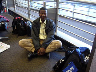 南アフリカのヨハネスブルグ国際空港にて