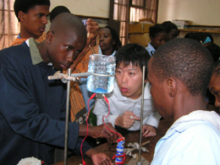 ���U���r�[�N�ŗ��Ȏ������w������N�C�O���͑�